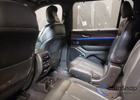 2021 Jeep Grand Cherokee L Overland 4X4 из США, поврежденный, VIN 1C4RJKDG1M8158894